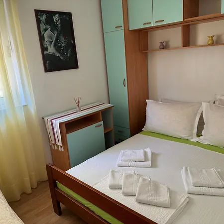 Luna Apartment *