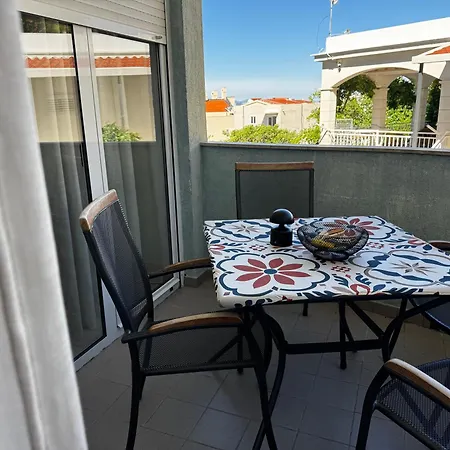 Luna Apartman Baška Voda